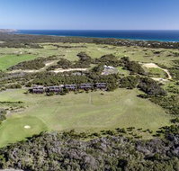 DREW Stay on St. Andrews Top Rated Golf Course - Tourism Gold Coast