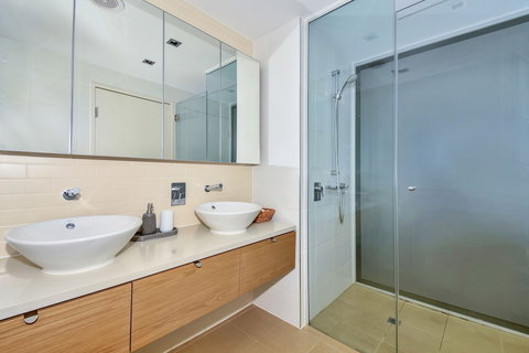 Darwin Waterfront Short Stay Apartments - Tourism Gold Coast 6