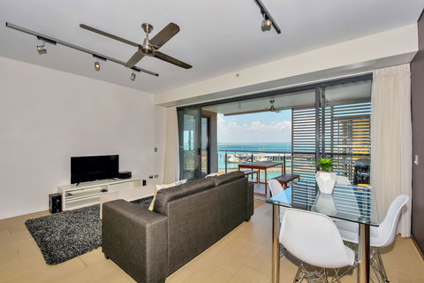 Darwin Waterfront Short Stay Apartments - Tourism Gold Coast 3