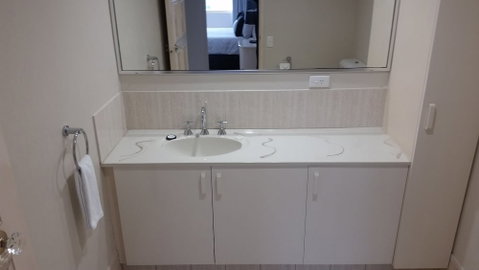 Beaconlea Tower Apartments - Tourism Gold Coast 6