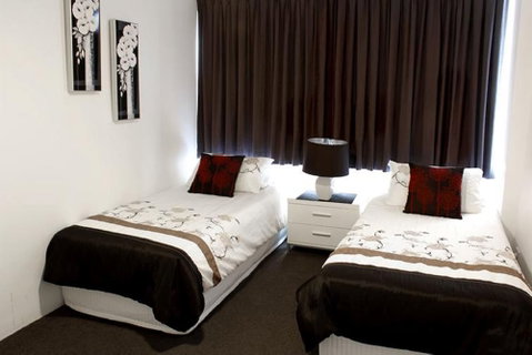 Beaconlea Tower Apartments - Tourism Gold Coast 3