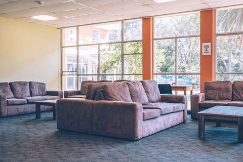 Greenwich Village Accommodation Hostel - Tourism Gold Coast 6