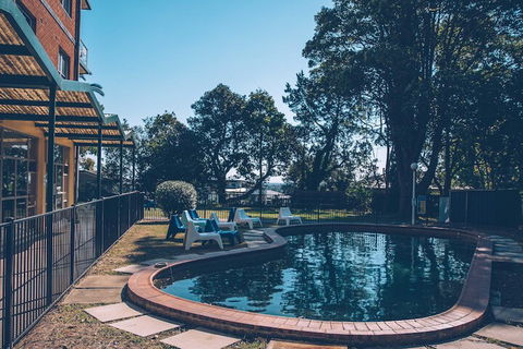 Greenwich Village Accommodation Hostel - Tourism Gold Coast 1