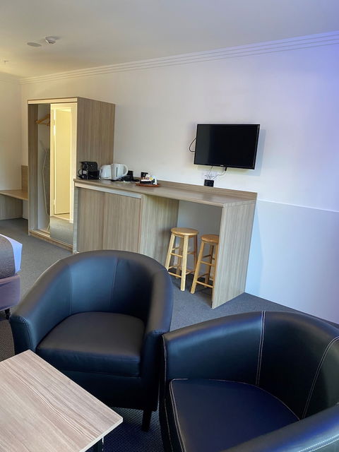 Huskisson Beach Motel - Tourism Gold Coast 1