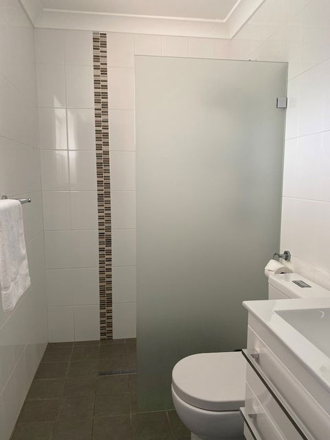 Huskisson Beach Motel - Tourism Gold Coast 4