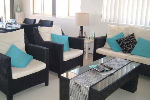 The Hill Apartments - Tourism Gold Coast 5