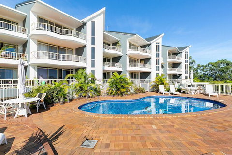 The Hill Apartments - Tourism Gold Coast 3