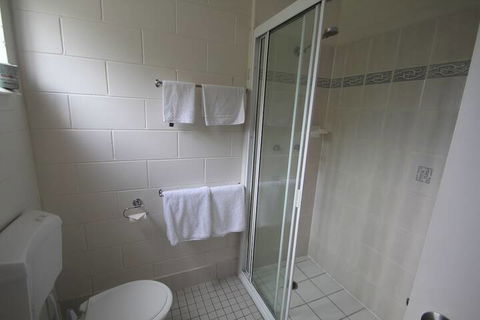 The Colonial Rose Motel - Tourism Gold Coast 6