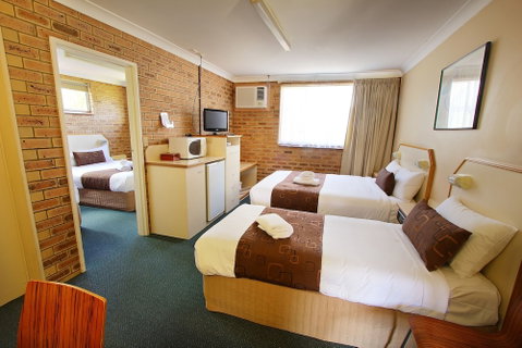 Garden City Motor Inn - Tourism Gold Coast 4
