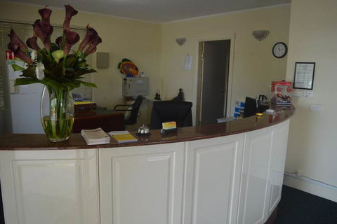 Excelsior Motor Inn - Tourism Gold Coast 3