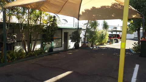 Central Point Motel - Tourism Gold Coast 3