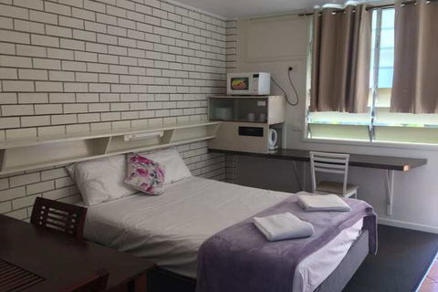Paradise Lodge Motel - Tourism Gold Coast 4