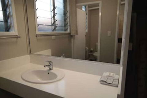 Paradise Lodge Motel - Tourism Gold Coast 6