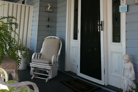 Elindale House Bed & Breakfast - Tourism Gold Coast 3