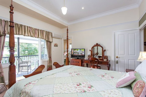 Elindale House Bed & Breakfast - Tourism Gold Coast 6