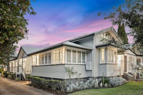Elindale House Bed & Breakfast - Tourism Gold Coast 0
