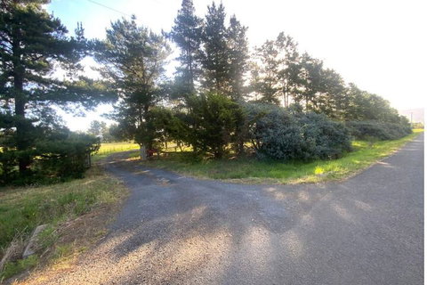 Alexanders' Of Richmond - Tourism Gold Coast 1