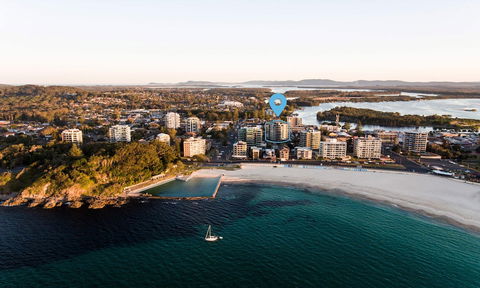 Sevan Apartments - Tourism Gold Coast 0