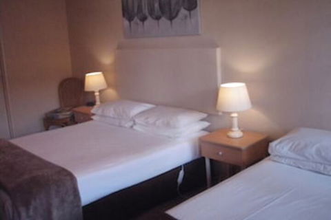 Bella Villa Motor Inn - Tourism Gold Coast 7