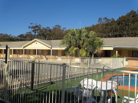 Forster Palms Motel - Tourism Gold Coast 4