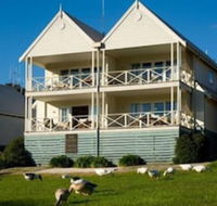 Lakeside Suites 1 - Tourism Gold Coast