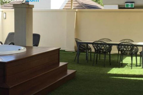 Private One Bedroom Sea Temple Penthouse Apartment 422 - Tourism Gold Coast 5