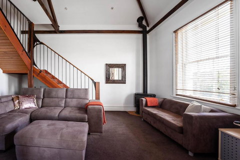 Raffless - Tourism Gold Coast 3