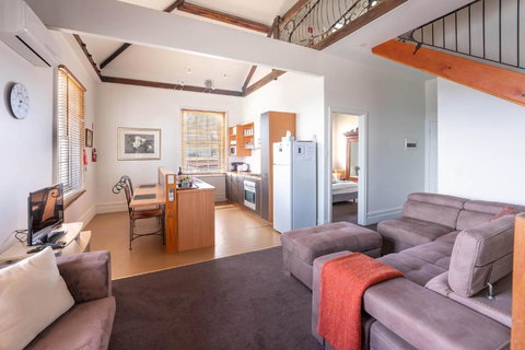 Raffless - Tourism Gold Coast 4