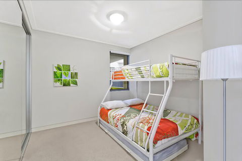 Coast Luxury Apartments 3 - Tourism Gold Coast 2