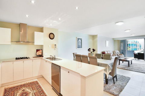 Coast Luxury Apartment 26 - Tourism Gold Coast 4
