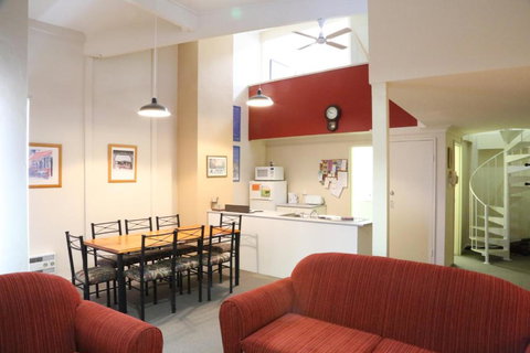 Razorback 2 - Gold Coast 3