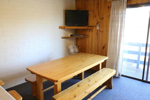 Alpha 8 - Gold Coast 5