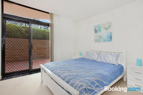 Crystal Views Unit 4 - Tourism Gold Coast 0