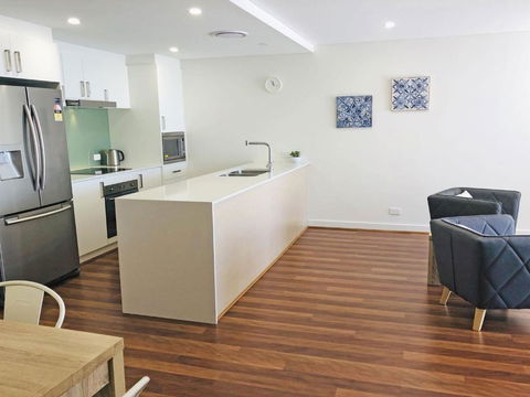 Avra Seabreeze 503 / 4 8 Bullecourt Street - Tourism Gold Coast 2
