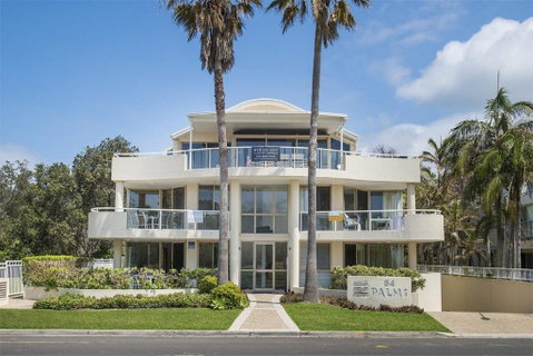 The Palms 1 At Clarkes Beach - Tourism Gold Coast 6