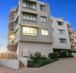 Deepwater Cove Unit 1 68 Lower Gay Tce Bulcock Beach