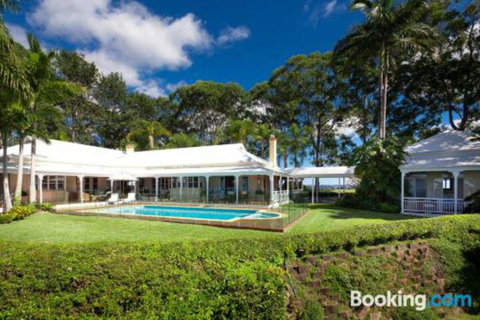 Sunrise At Sanquar Noosa Hinterland - Tourism Gold Coast 2