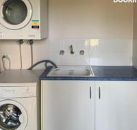 Endeavour 6 - Gold Coast