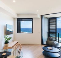 The Edge Luxurious Waterfront Apartment - Tourism Gold Coast