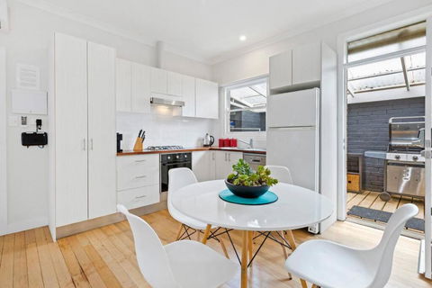 AMORE A Tranquil Retreat With Couples Spa - Tourism Gold Coast 4