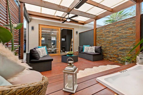 AMORE A Tranquil Retreat With Couples Spa - Tourism Gold Coast 1