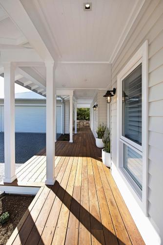 A Home Like Few Others - Tourism Gold Coast 6