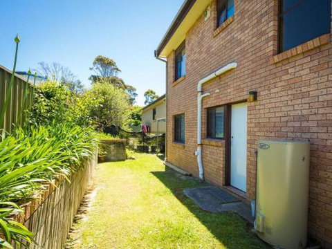Williams Wonder Large Beach House - Tourism Gold Coast 6