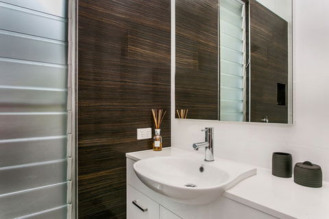 A PERFECT STAY - Studio 9 - Tourism Gold Coast 3