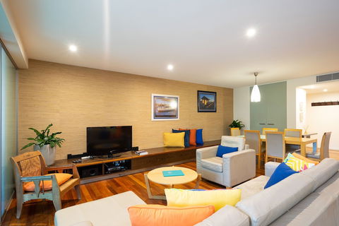 A PERFECT STAY - Your Place At Belongil Beach - Tourism Gold Coast 5