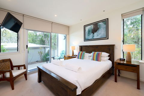 A PERFECT STAY - Your Place At Belongil Beach - Tourism Gold Coast 6