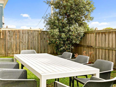 Adnajur - Tourism Gold Coast 5