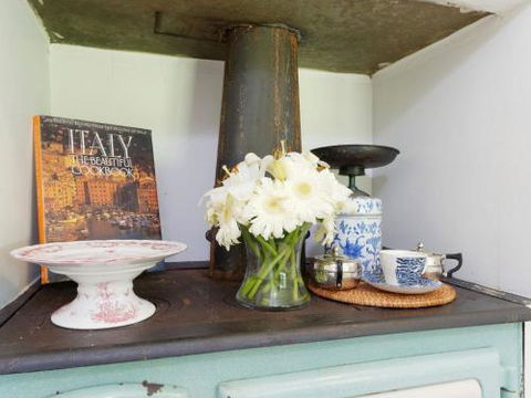 Redwood Cottage Burradoo Getaway Southern Highlands 4pm Check Out Sunday - Tourism Gold Coast 6