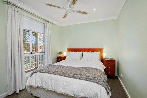 Hilldo Lovely Mountainside Accommodation - Tourism Gold Coast 6