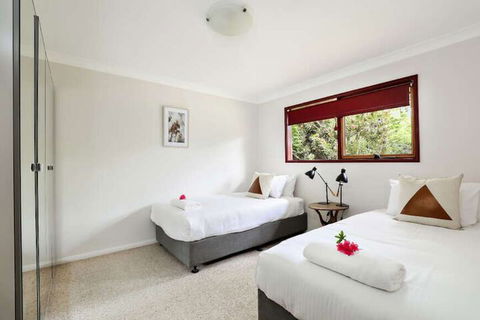 Mountain Den - Tourism Gold Coast 3